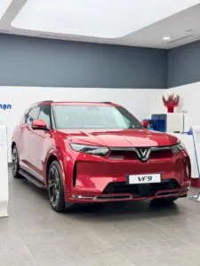 🚗 Giá lăn bánh VinFast VF 9 tại TP.HCM và các tỉnh – Cập nhật 2025